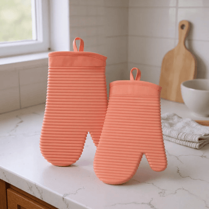 HEATSAFE – Non-slip silicone oven gloves for maximum heat protection 5