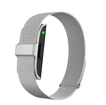 HealthTrack - IP68 fitness tracker with heart rate & O2 measurement 3