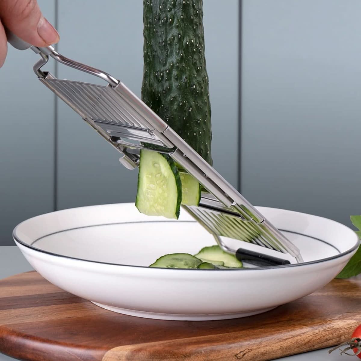 SliceBuddy – Versatile Vegetable Cutter for Effortless Slicing 7