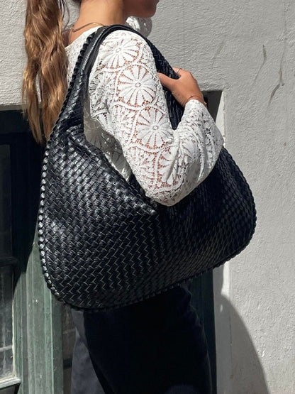 WORKWEEKER – Stylish, durable women's tote bag with spacious interior 6